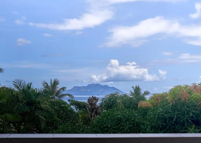 Divers Bed & Breakfast Beau Vallon (Mahe)